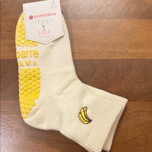 Pure Barre Accessories - Pure Barre Cream Banana Grip Socks